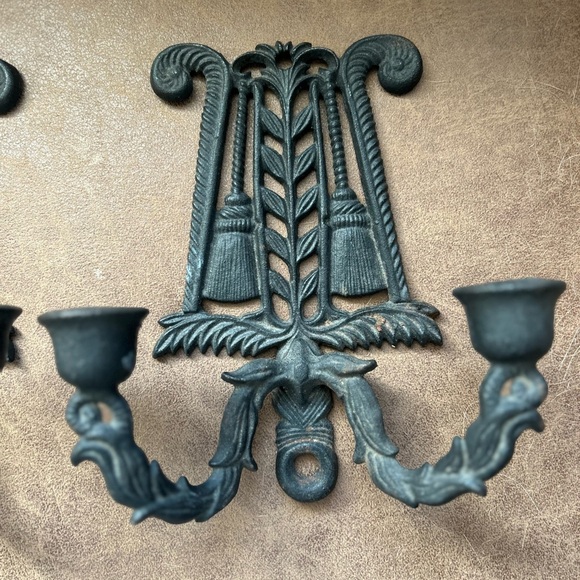 Vintage Taper Candle Holders Cast Iron - Picture 8 of 8